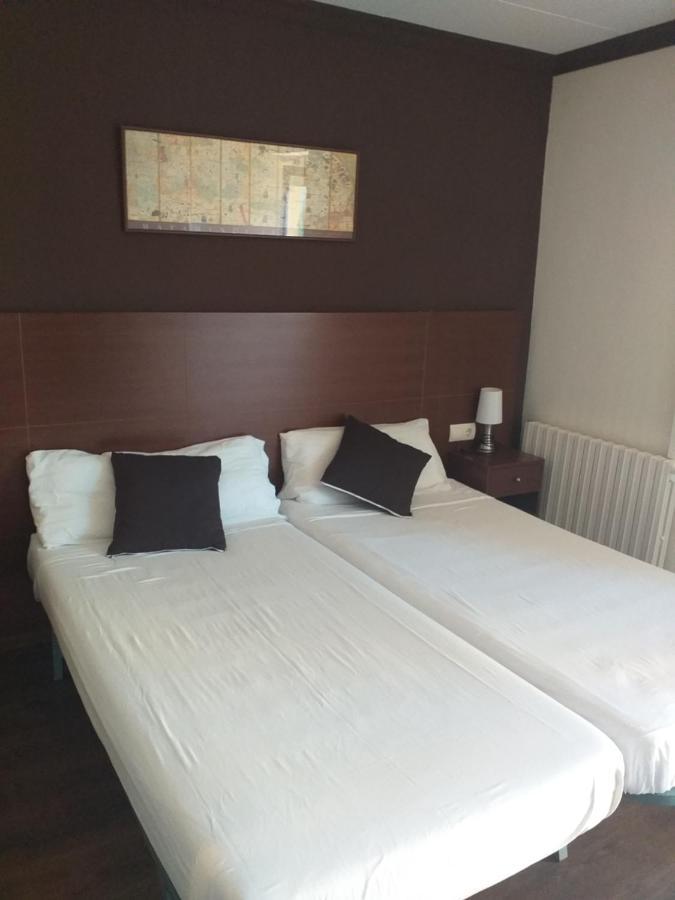 Hostal Sant Marçal Amer Dış mekan fotoğraf